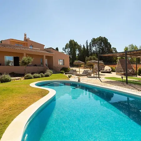 Bed and Breakfast Alamos Retreat - Wellness & Yoga Boutique 3*