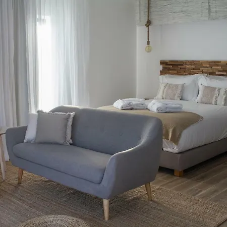 Alamos Retreat - Wellness & Yoga Boutique Αλμπουφέιρα