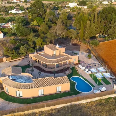 Alamos Retreat - Wellness & Yoga Boutique Alojamento de Acomodação e Pequeno-almoço 3*